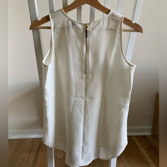 Ann Taylor White tank top Petite XSP - Picture 2 of 4